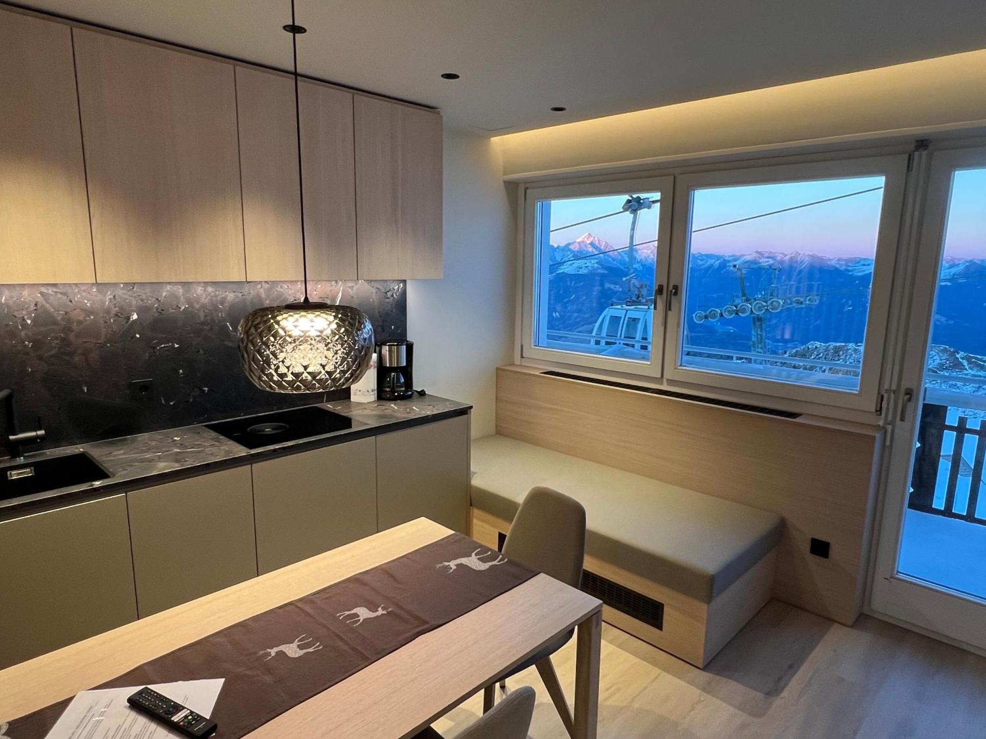 Kronplatz Mountain Lodge Брунико Экстерьер фото